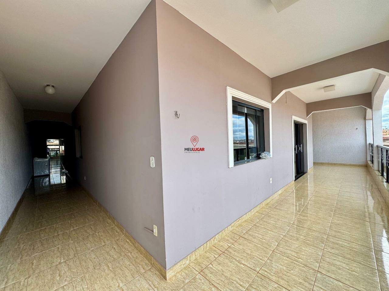 Casa, 3 quartos, 367 m² - Foto 2