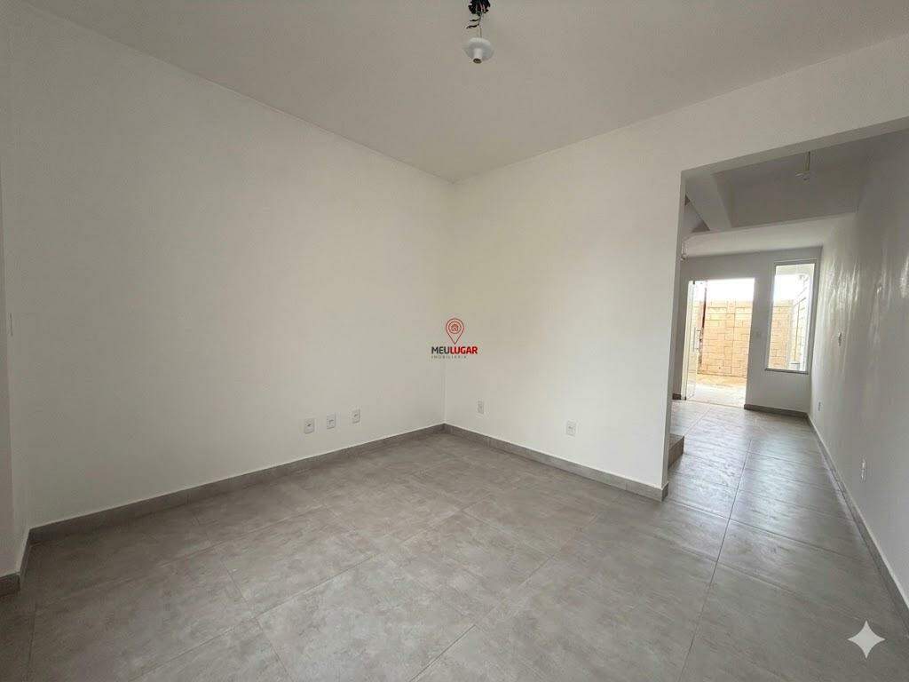 Casa, 2 quartos, 60 m² - Foto 4