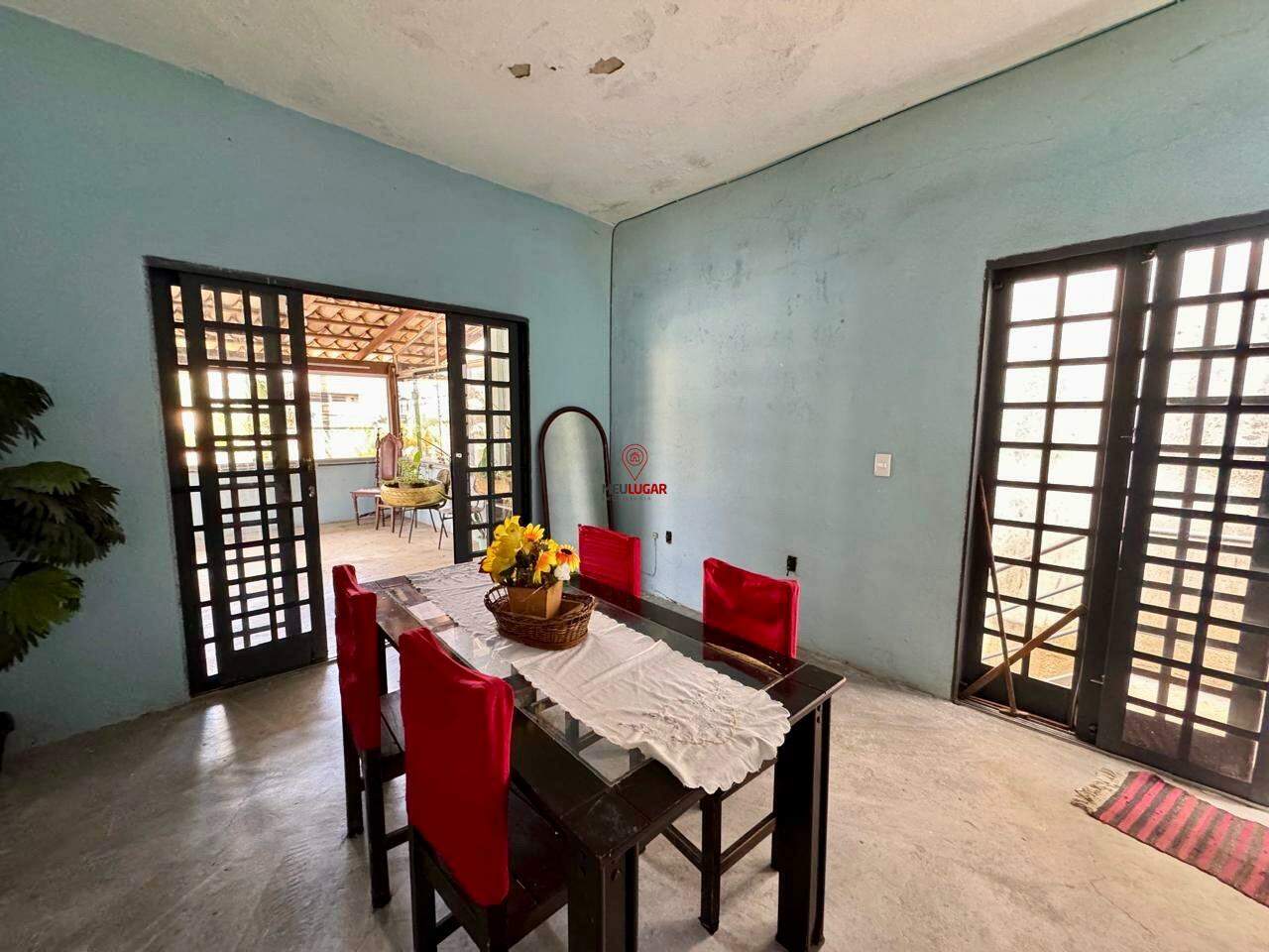 Casa, 6 quartos, 243 m² - Foto 3