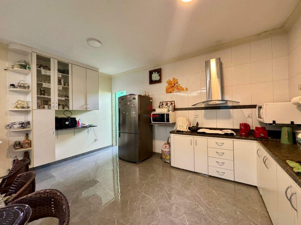 Casa, 3 quartos, 200 m² - Foto 9