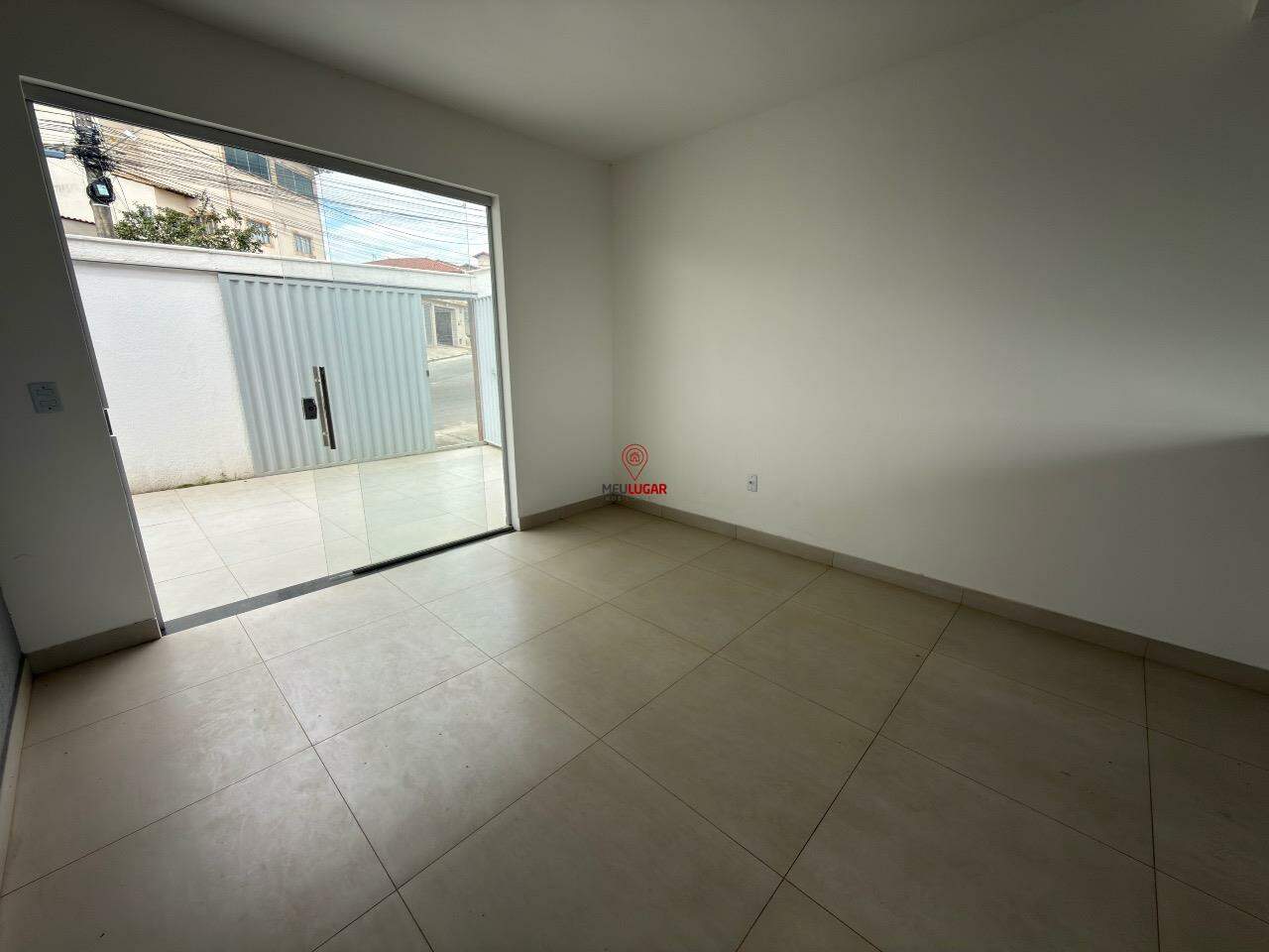 Casa, 3 quartos, 100 m² - Foto 2