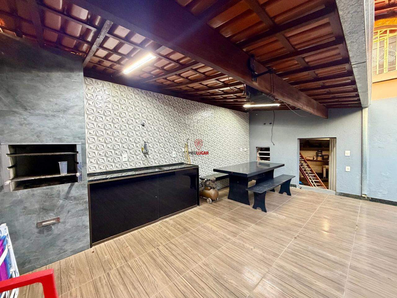 Casa, 3 quartos, 168 m² - Foto 3