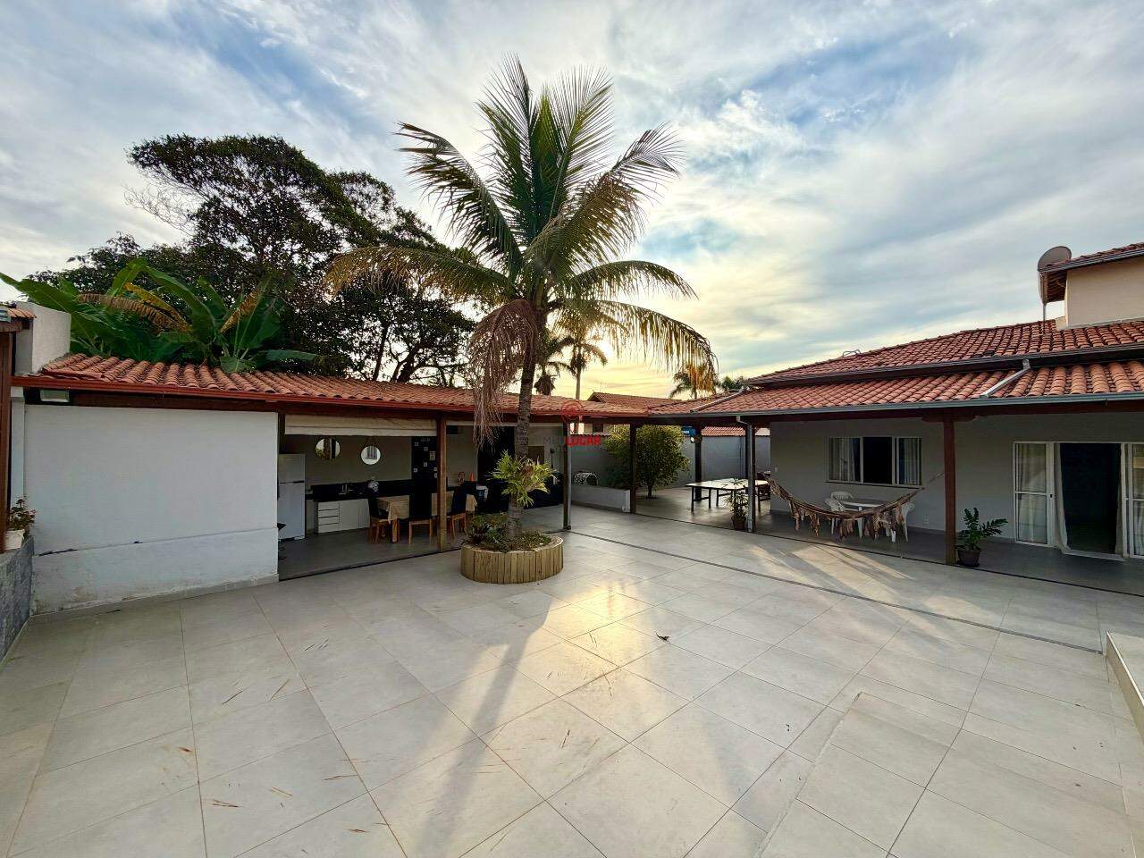 Casa, 3 quartos, 1000 m² - Foto 9