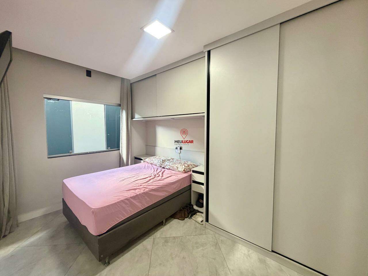 Casa, 3 quartos, 240 m² - Foto 9