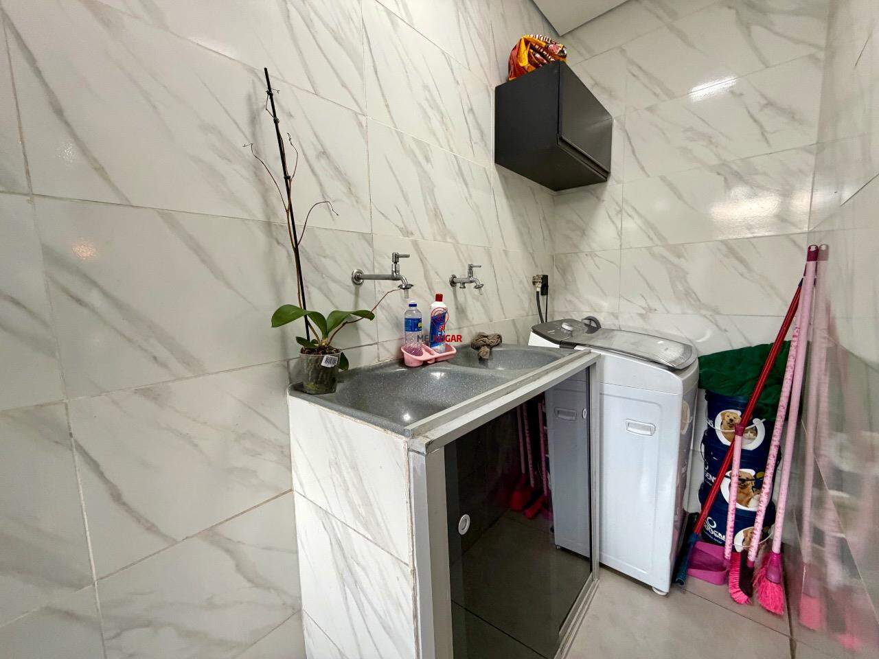 Casa, 3 quartos, 240 m² - Foto 25