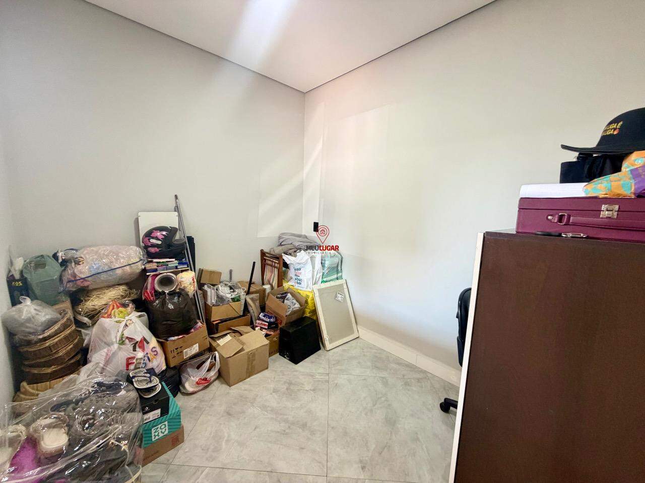 Casa, 3 quartos, 240 m² - Foto 14