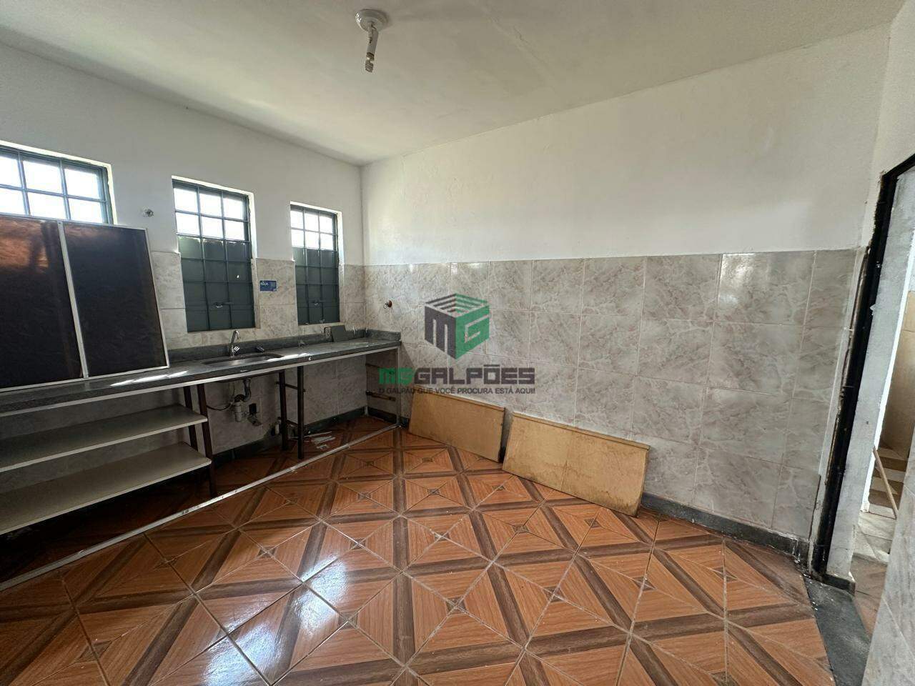 Galpão para para aluguel no bairro Jardim Canadá : 