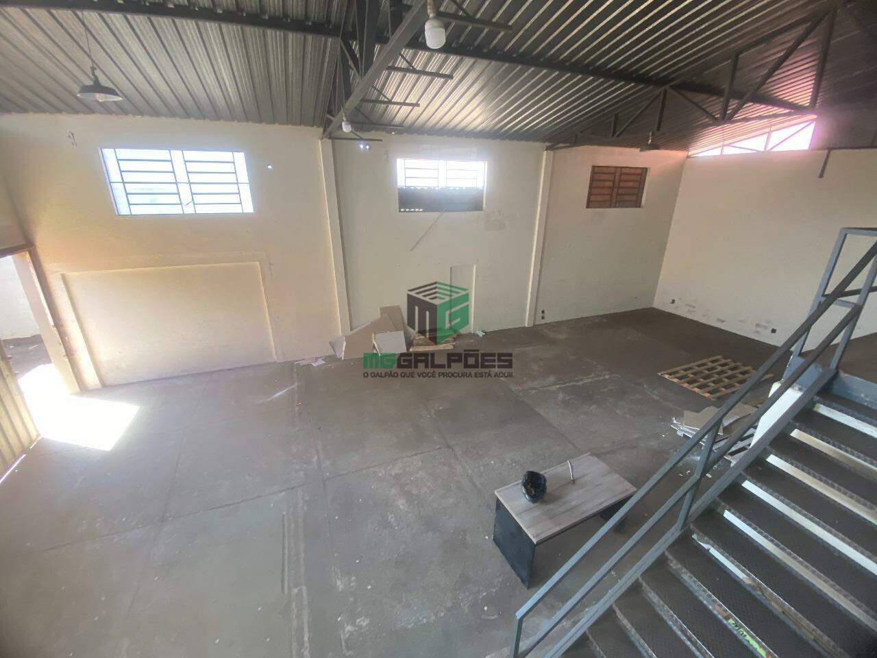 Galpão para para aluguel no bairro Jardim Canadá : 