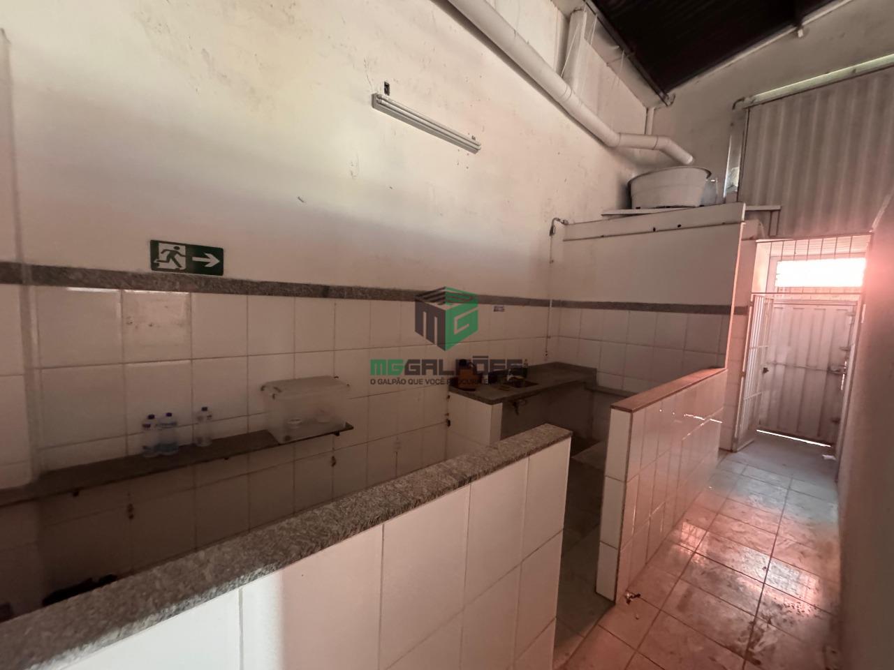 Galpão para para aluguel no bairro São Francisco : 