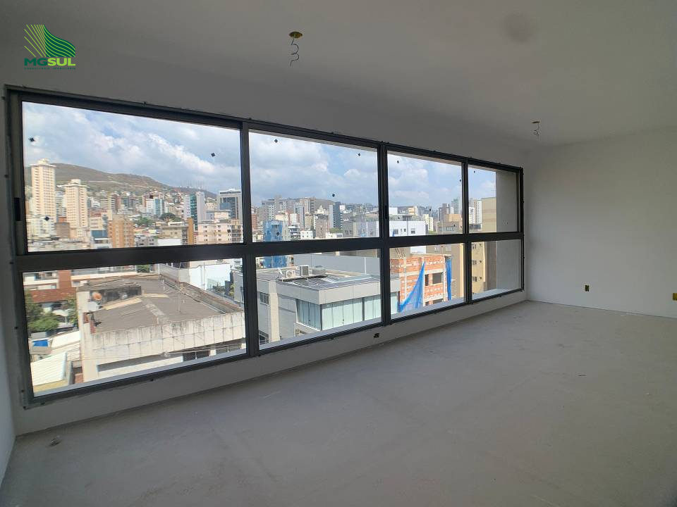 Cruzeiro ED DOHA Apartamento com área privativa: 