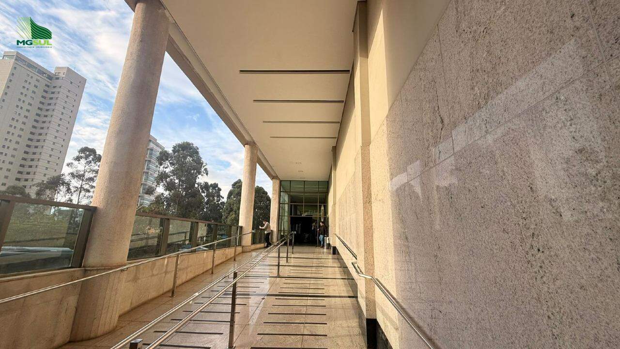VILA DA SERRA Espaço Alameda da Serra Salão: 