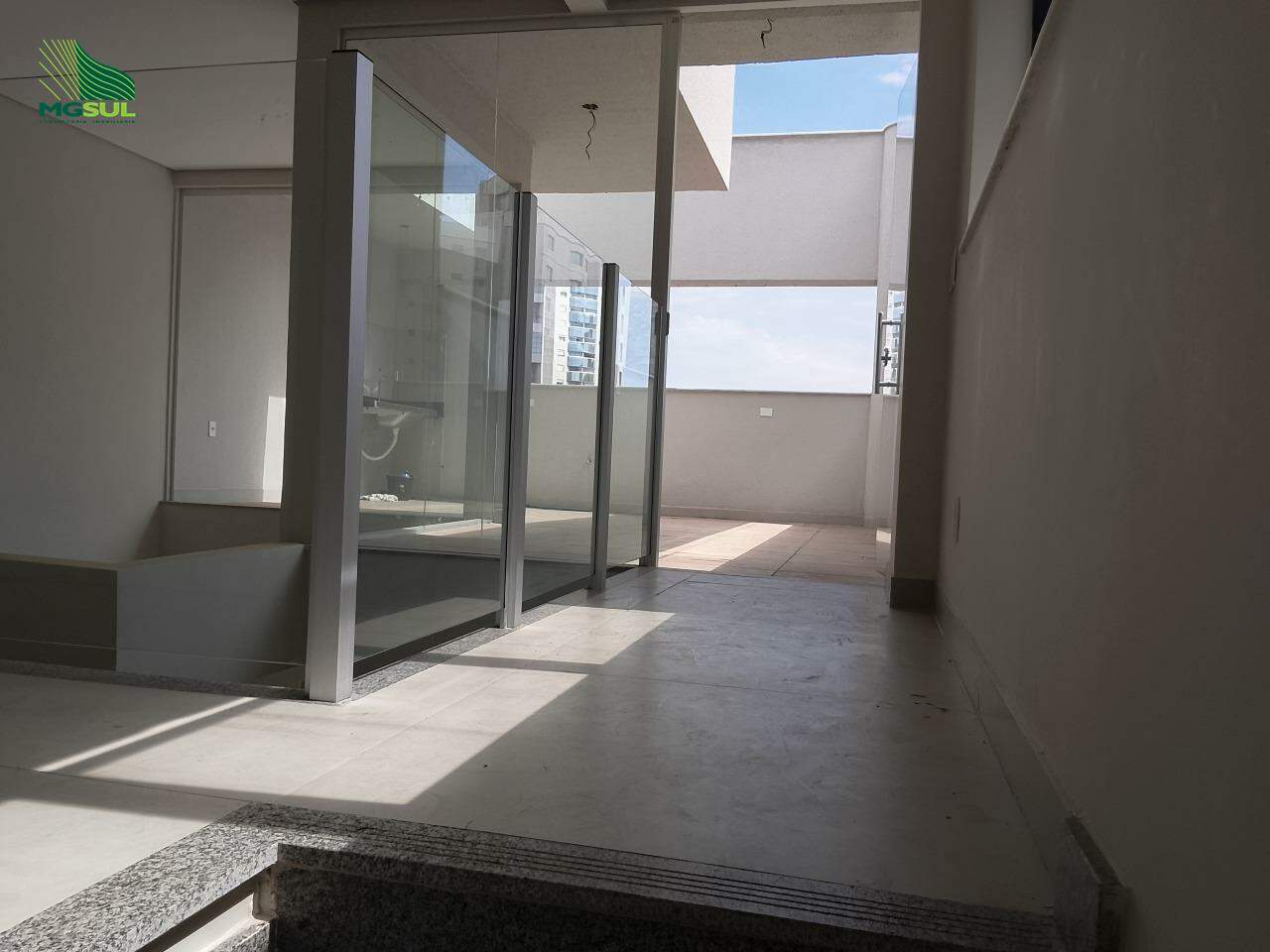 Lourdes ED RESIDENCIAL BAHIA Cobertura: 
