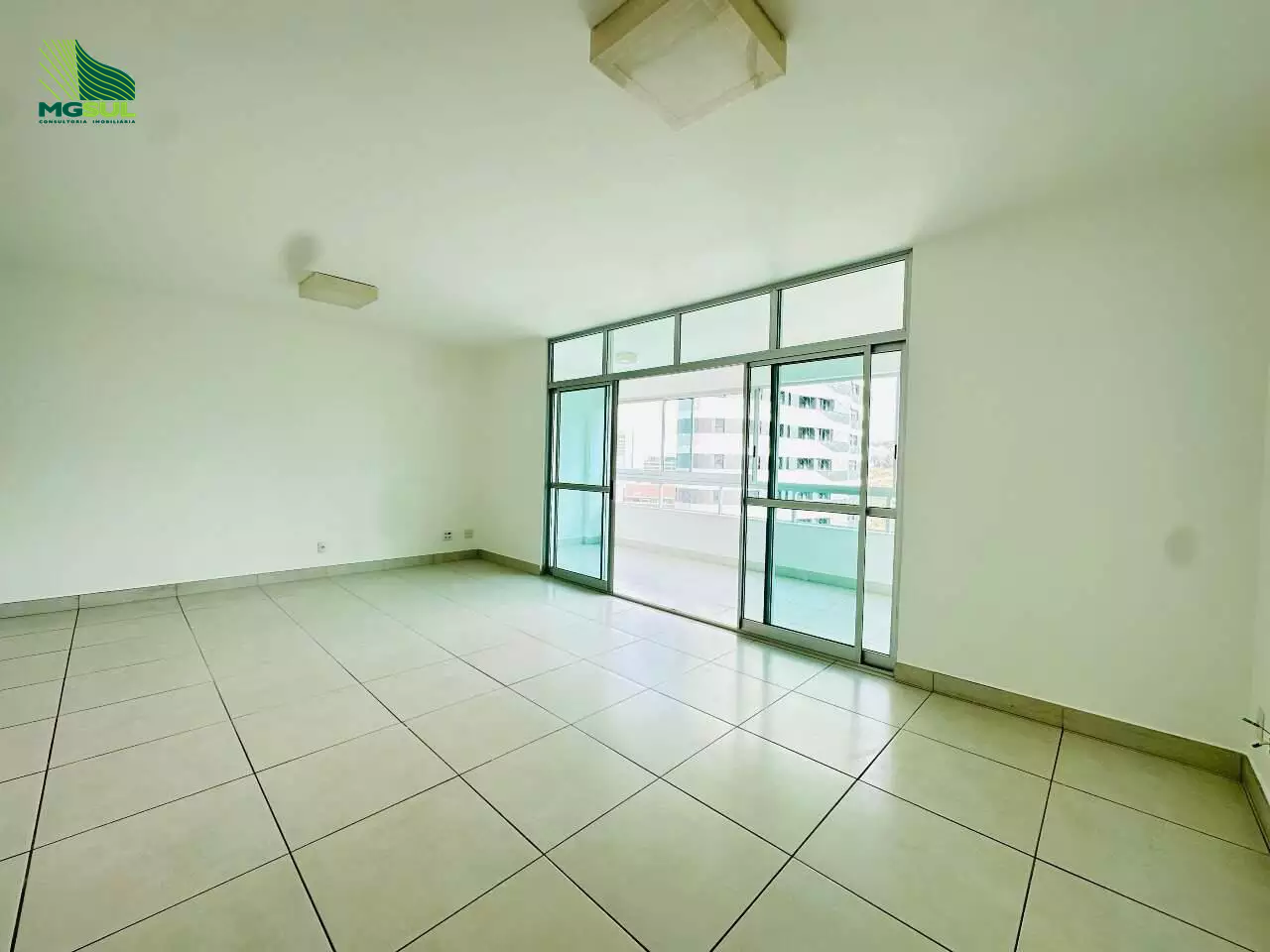 Vale do Sereno ED ALSACE Apartamento: 