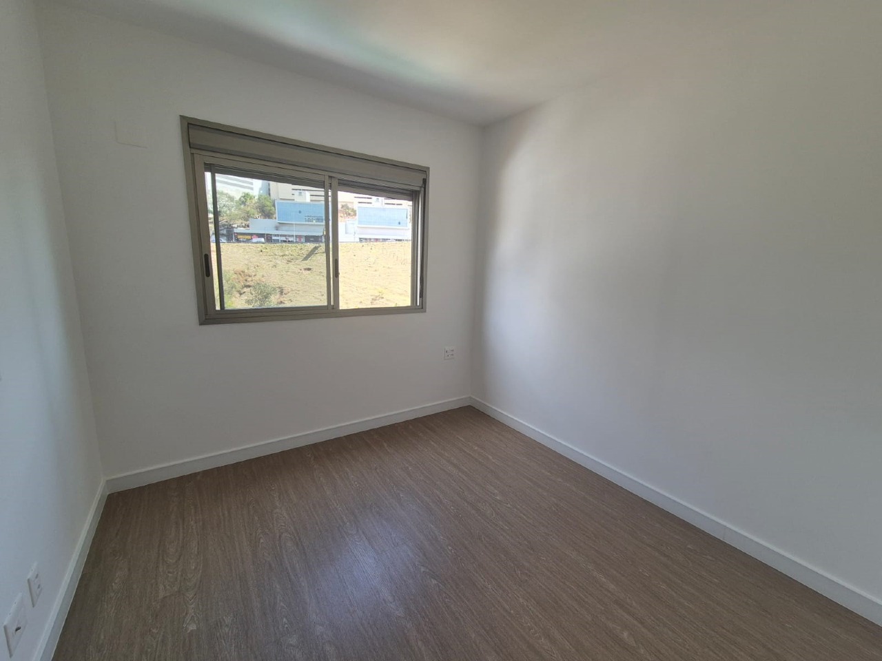 Vale do Sereno ED DENVER Apartamento: 