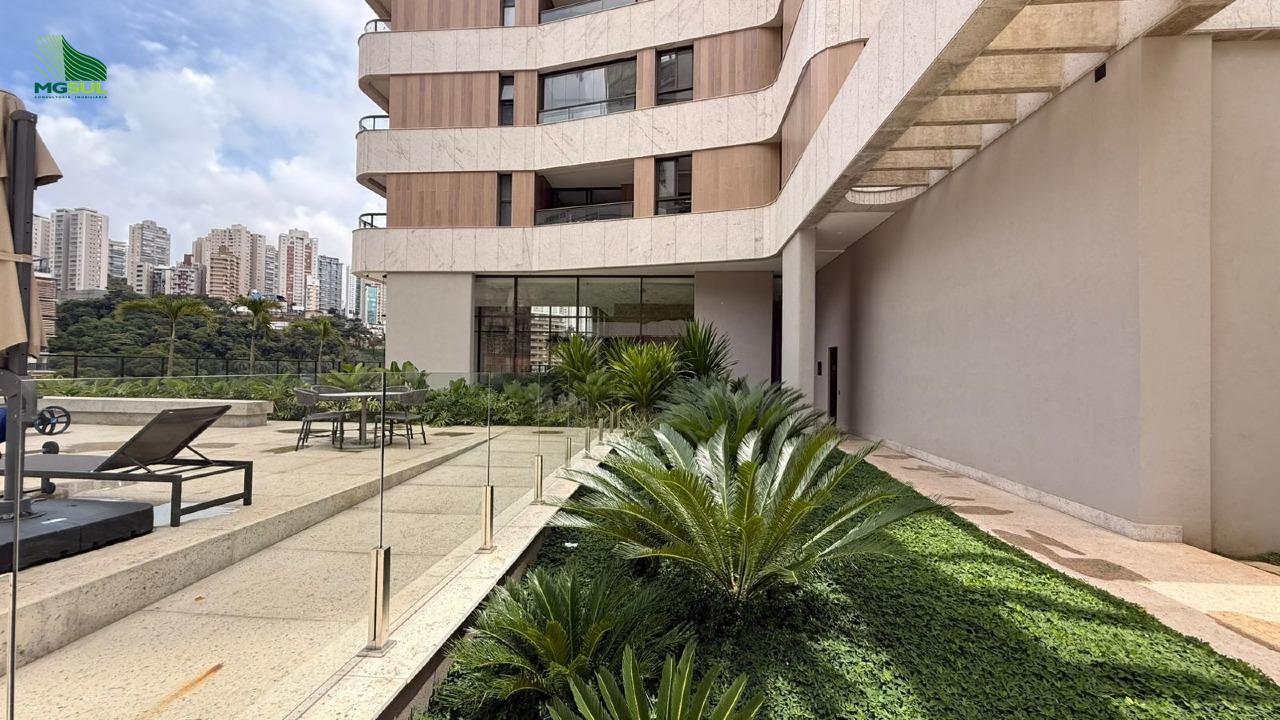 Vale do Sereno LUAR RESIDENCIAL Apartamento: 