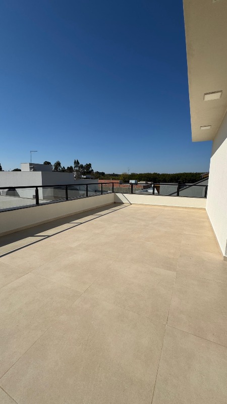 Casa em Condominio à venda no Terras de Santo Antônio: 