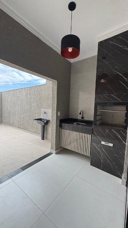 Casa à venda no Parque Itapê: 