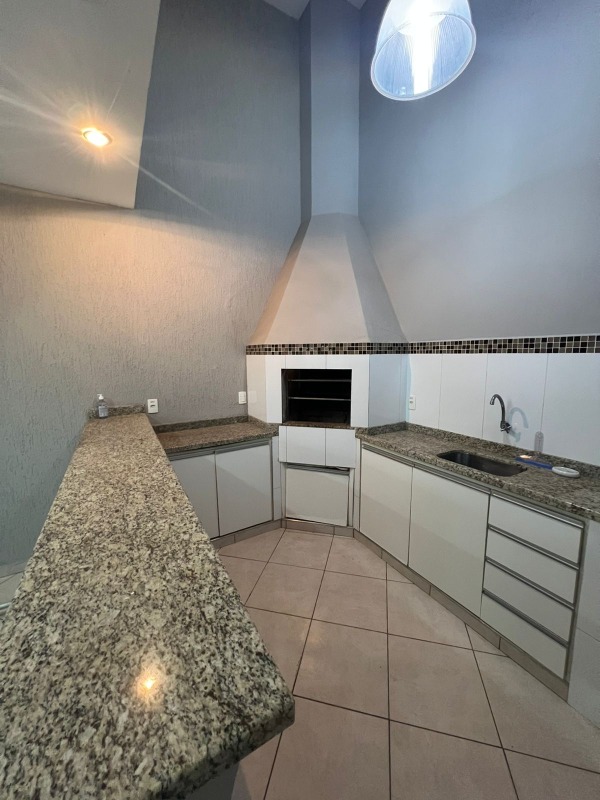 Casa à venda no Centro: 