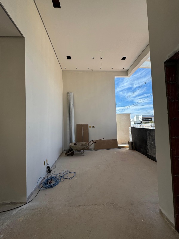 Casa em Condominio à venda no Terras de Santo Antônio: 