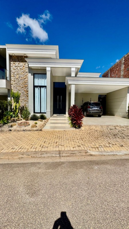 Casa em Condominio à venda no Terras de Santo Antônio: 