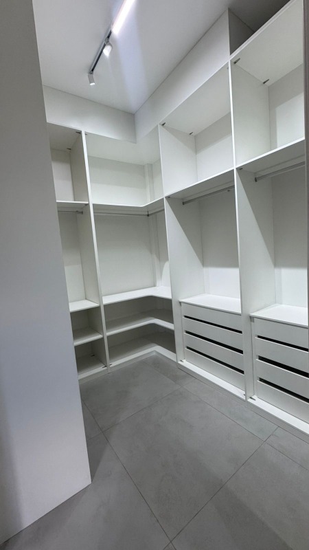 Casa em Condominio à venda no Terras de Santo Antônio: 