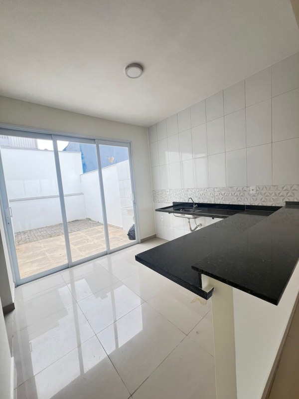Casa em Condominio à venda no Vila Piedade: 