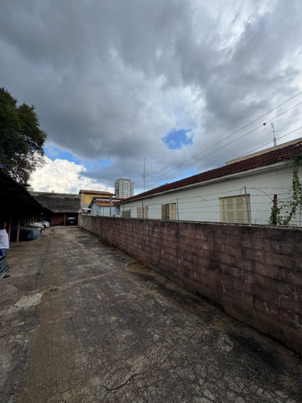 Casa à venda no Centro: 