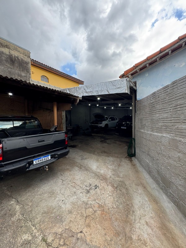 Casa à venda no Centro: 