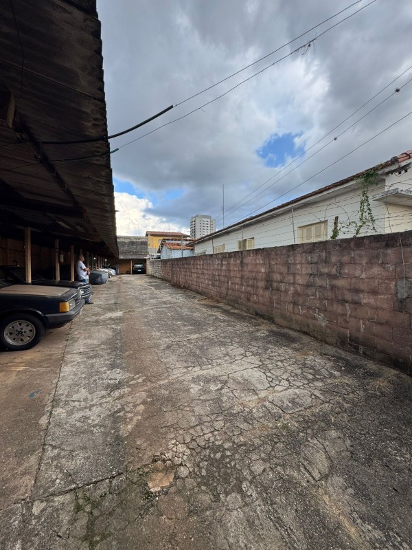 Casa à venda no Centro: 