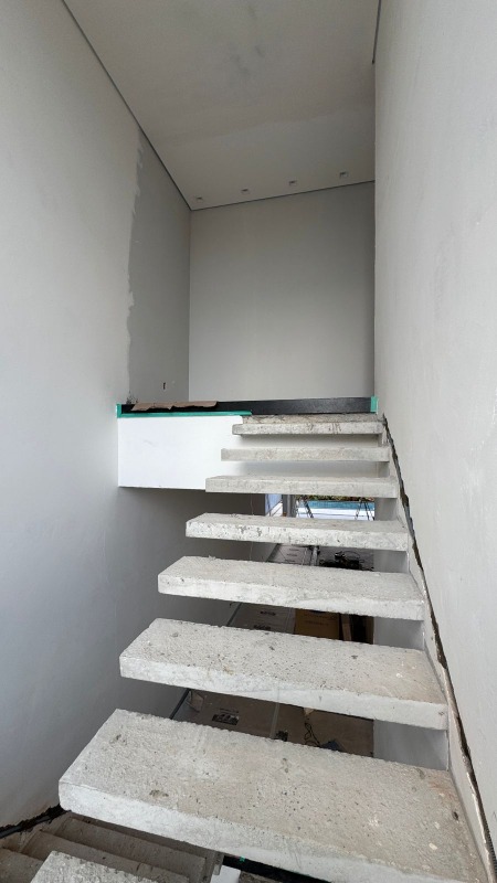 Casa em Condominio à venda no Jardim Colombo: 