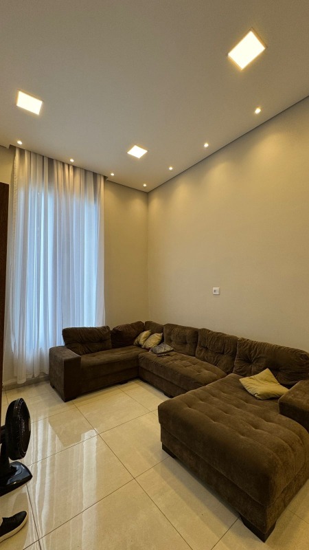 Casa em Condominio à venda no Portal dos Pinheiros II: 