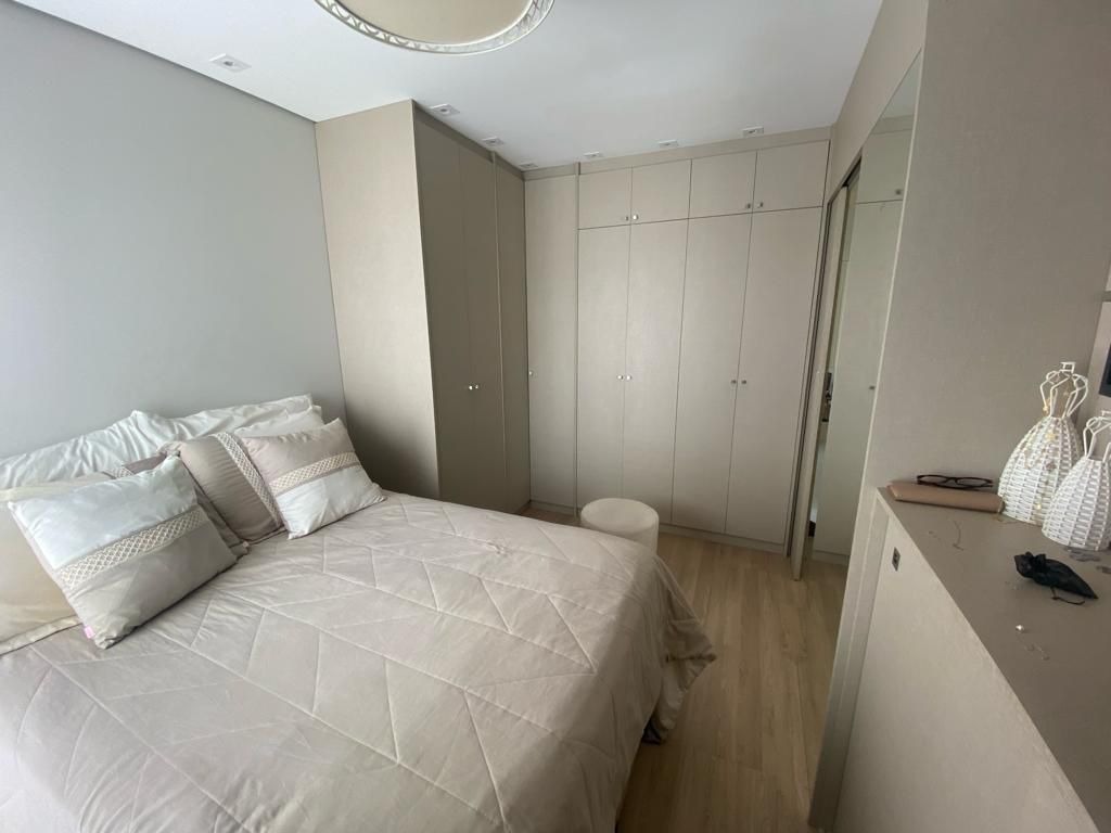 Apartamento à venda no Central Parque 4L: 