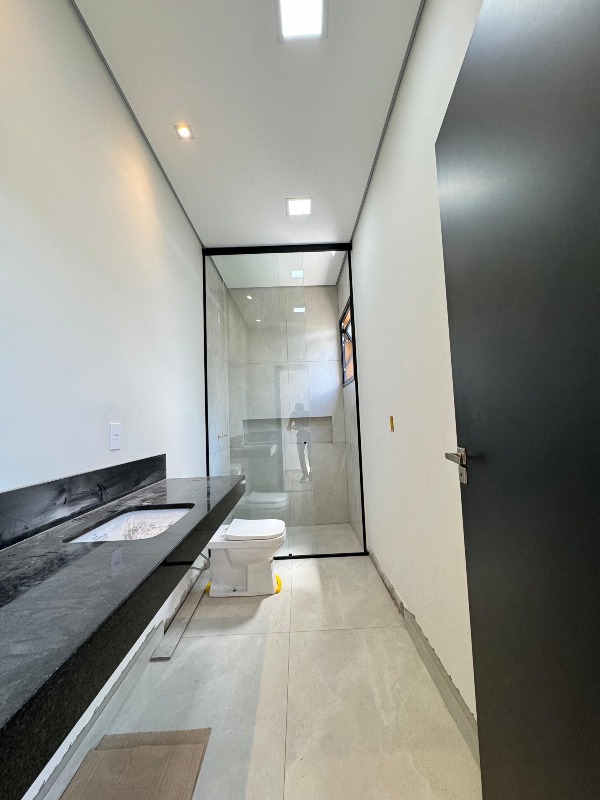 Casa em Condominio à venda no Terras de Santo Antônio: 