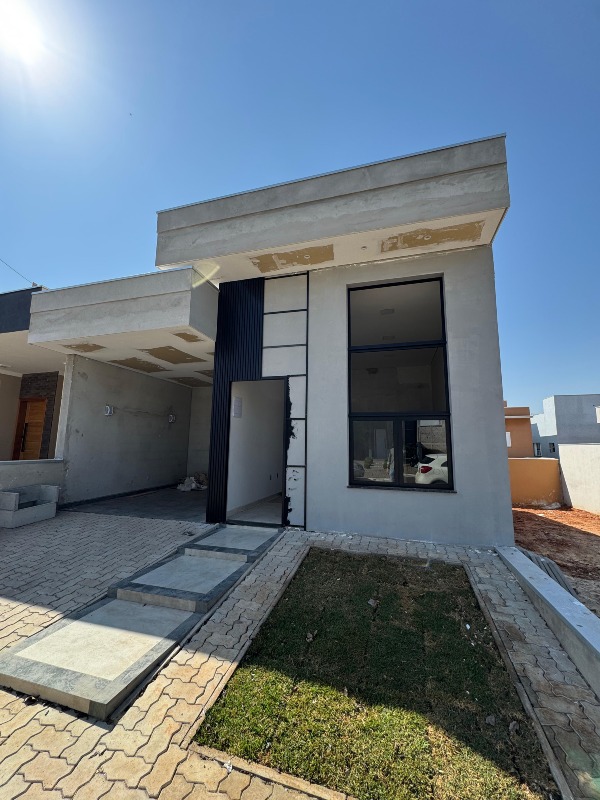 Casa em Condominio à venda no Portal dos Pinheiros II: 
