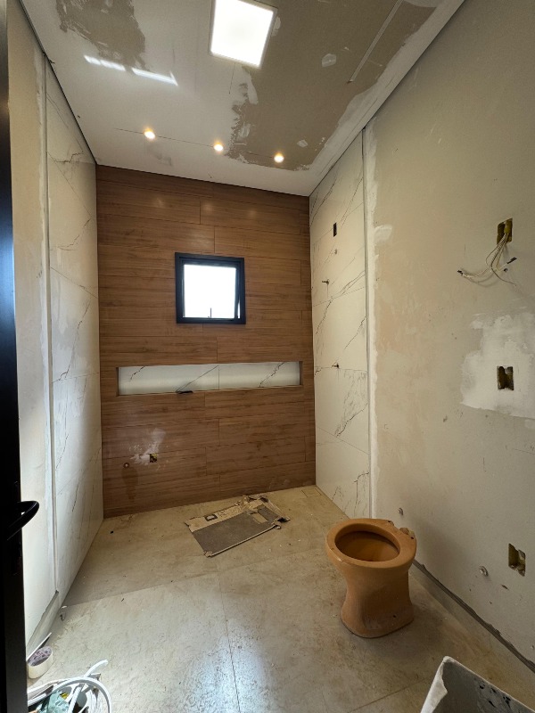 Casa em Condominio à venda no Portal dos Pinheiros II: 