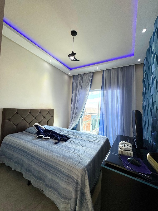 Casa em Condominio à venda no Portal dos Pinheiros II: 