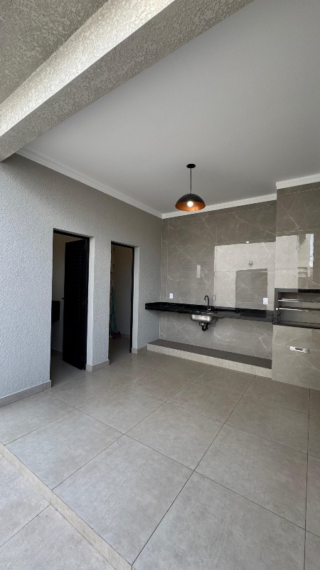 Casa à venda no Vila Carolina: 