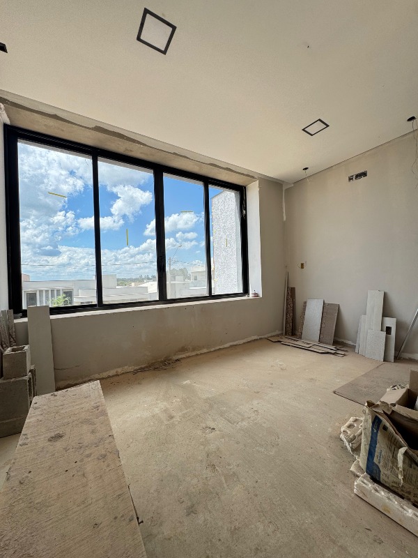 Casa em Condominio à venda no Terras de Santo Antônio: 