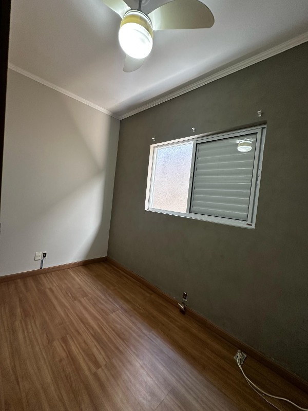 Casa à venda no Vila Carolina: 