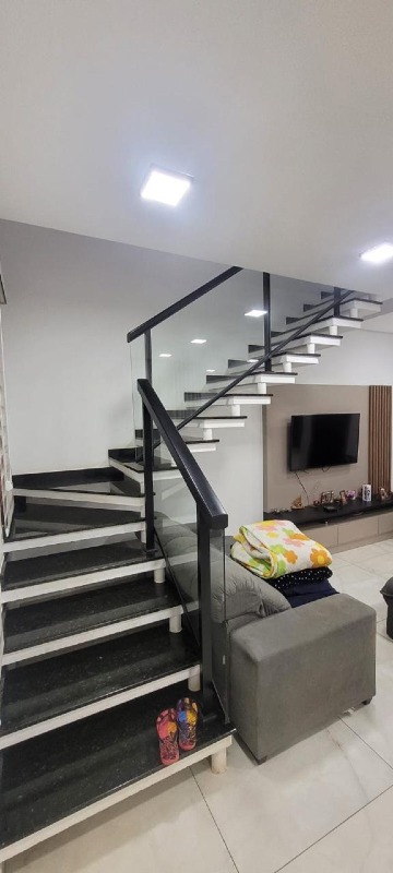 Casa em Condominio à venda no Vila Progresso: 