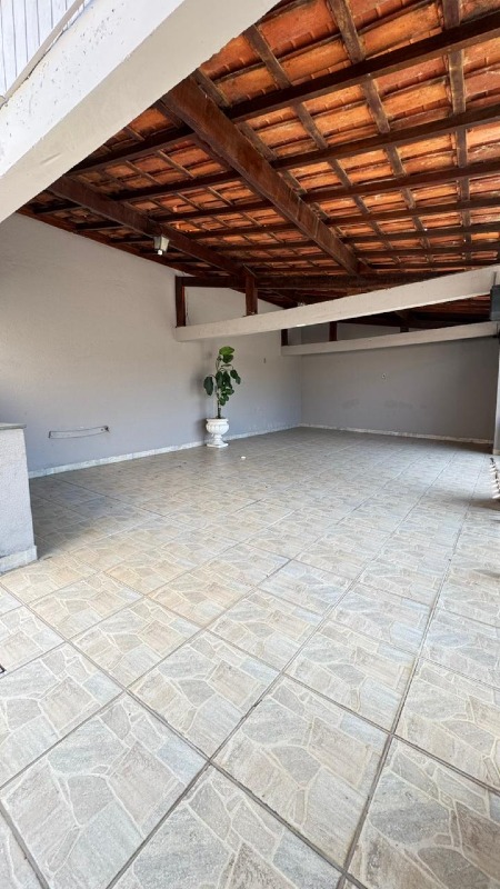 Casa à venda no Jardim Fogaça: 