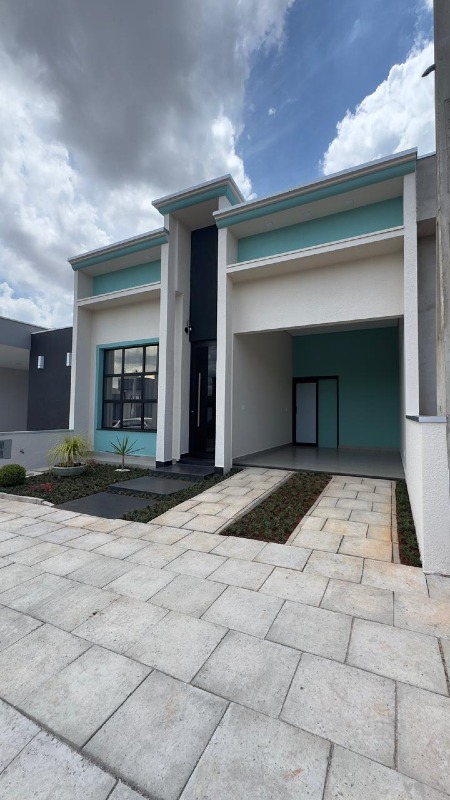 Casa em Condominio à venda no Portal dos Pinheiros II: 