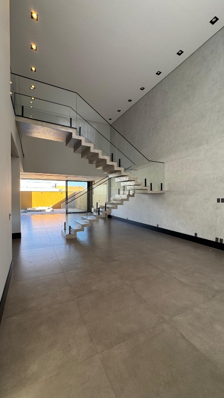 Casa em Condominio à venda no Terras de Santo Antônio: 