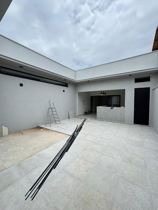 Casa em Condominio à venda no Terras de Santo Antônio: 