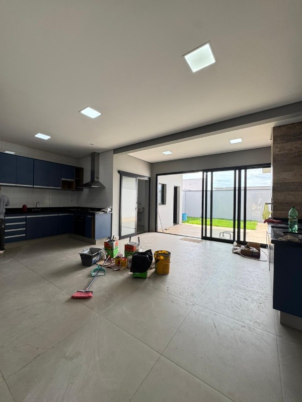 Casa em Condominio à venda no Terras de Santo Antônio: 