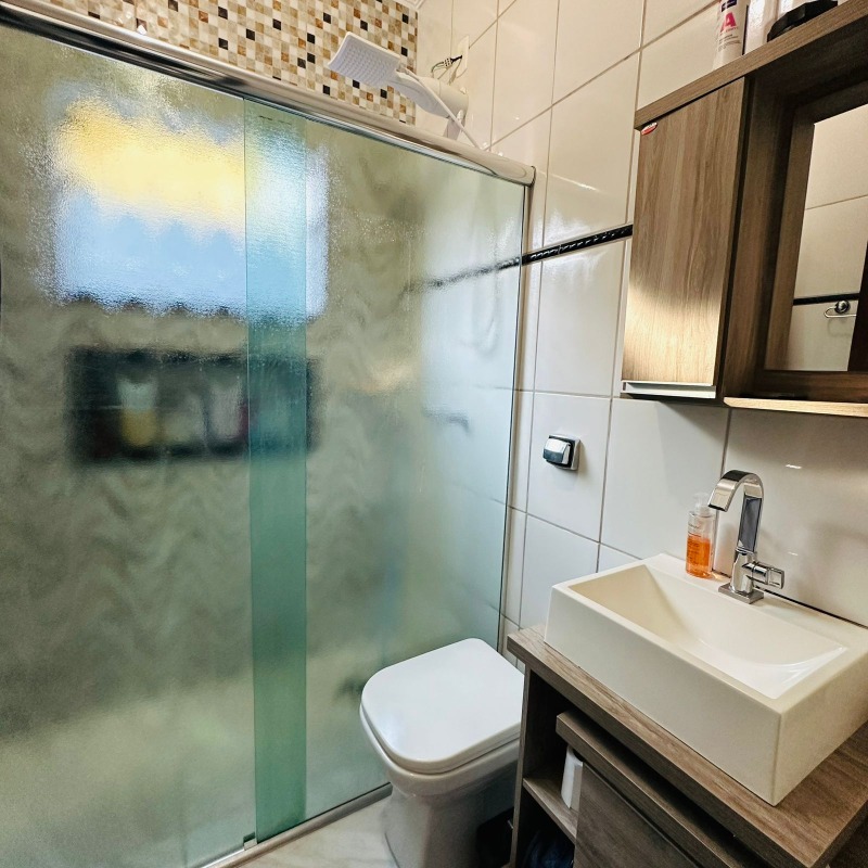 Casa à venda no Cambuí: 