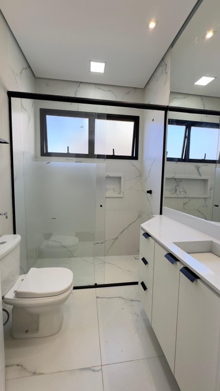 Casa em Condominio à venda no Vila Popular: 