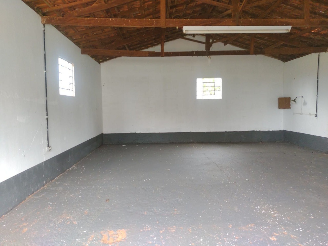 Galpão à venda no Área Rural de Angatuba: 