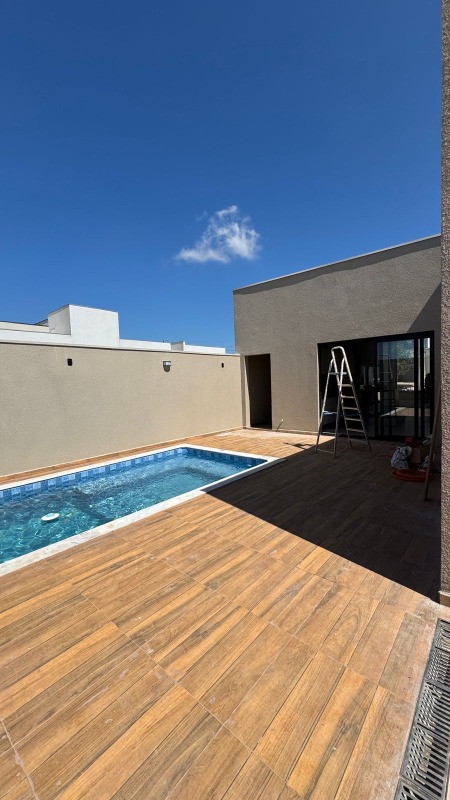 Casa em Condominio à venda no Terras de Santo Antônio: 
