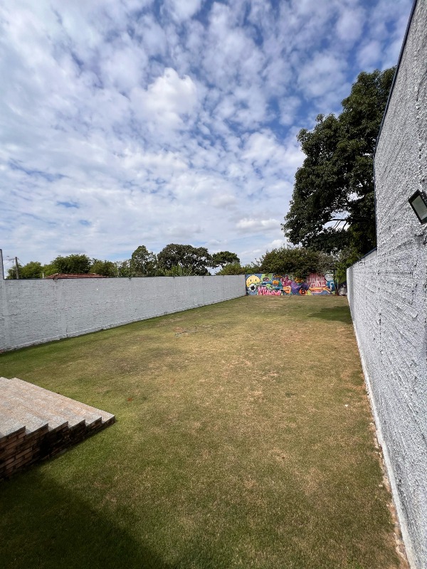 Chácara à venda no Jardim das Flores: 